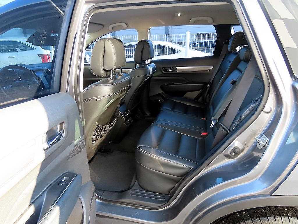 SAMSUNG QM6 - Vista 6