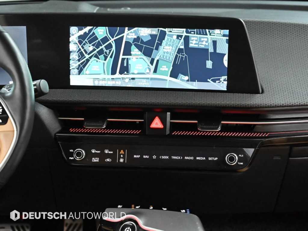 KIA EV6 2023 the color of pearl - Importación desde Corea - HF Imports Iquique - Foto 14