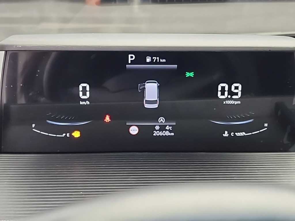 HYUNDAI Staria - Vista 6