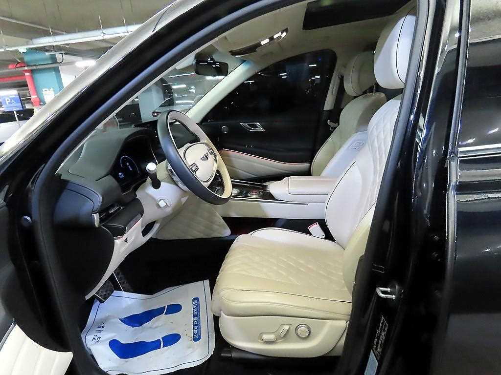 Genesis GV80 - Vista 6