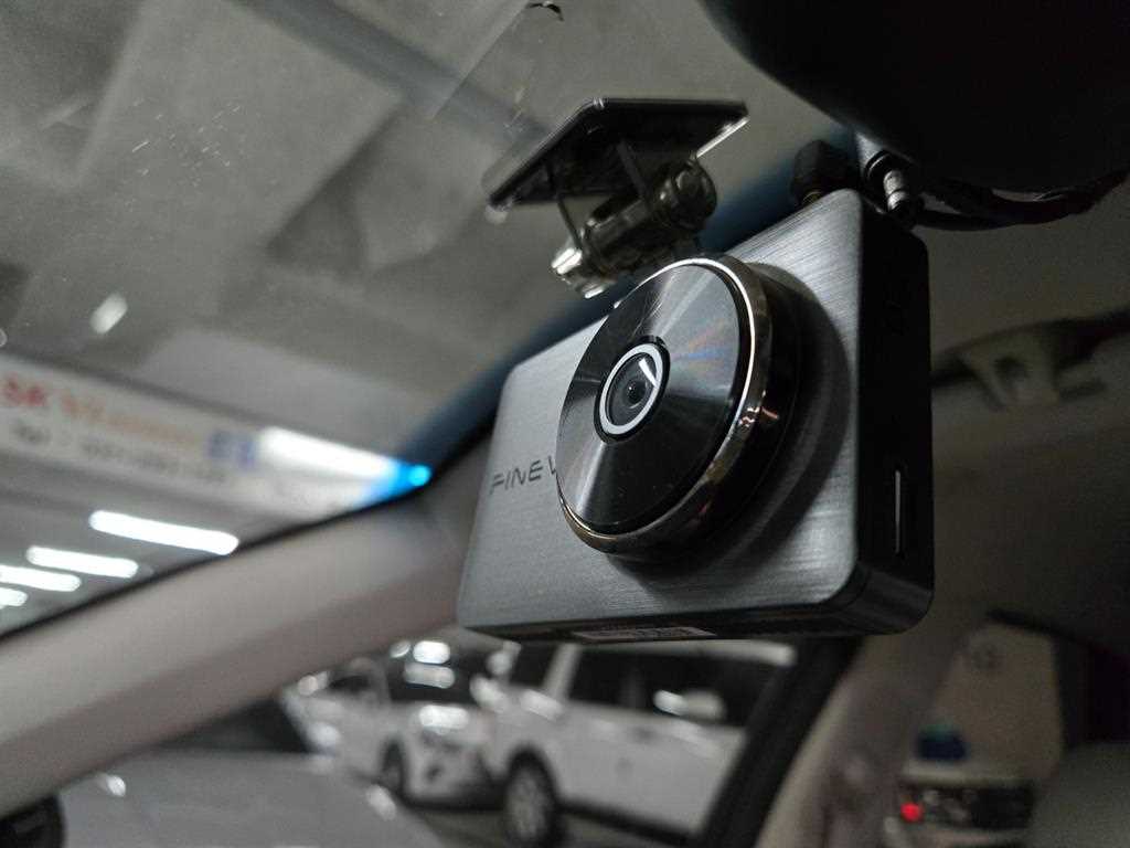 Genesis GV70 2022 Blanco - Importación desde Corea - HF Imports Iquique - Foto 18