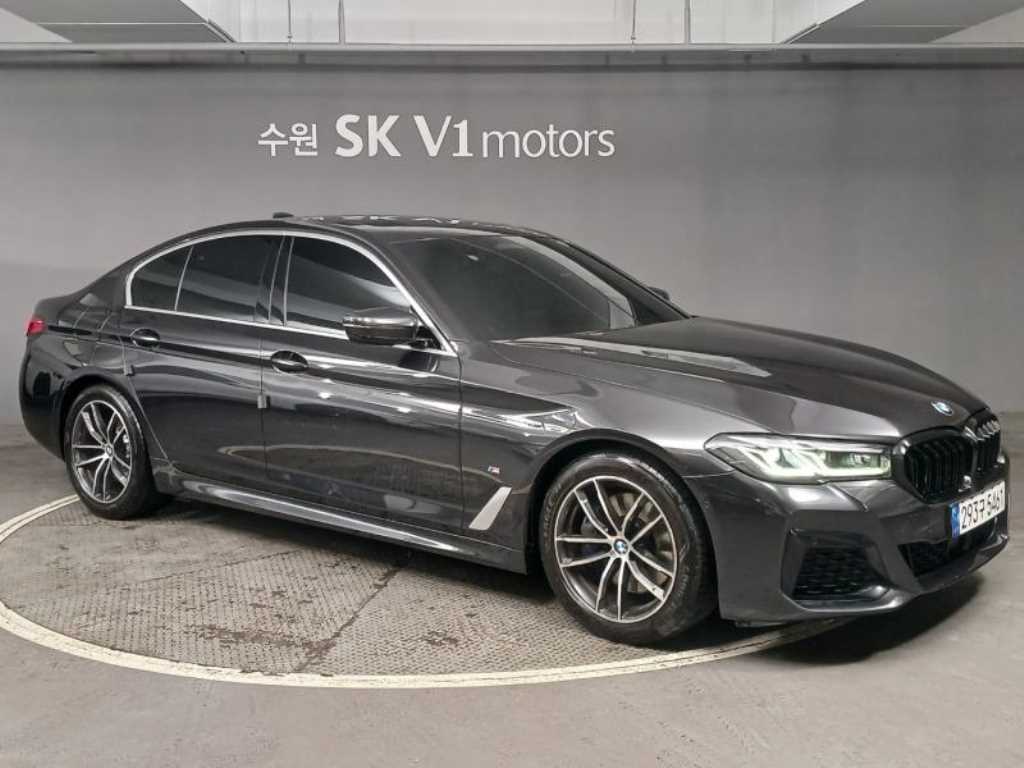 BMW 5 Series - Vista 5