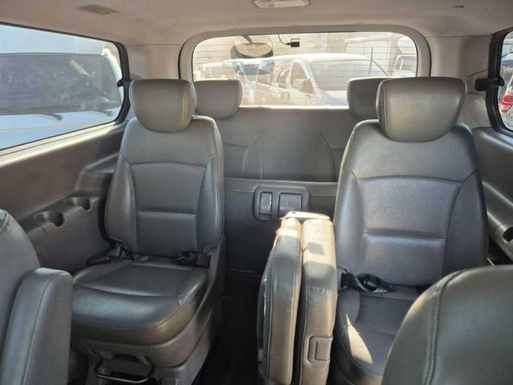 HYUNDAI Starex 2015 - Importación desde Corea - HF Imports Iquique - Foto 17