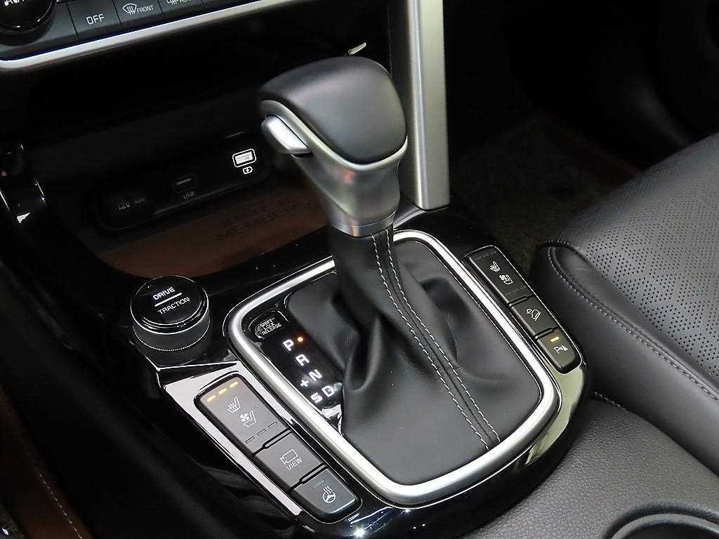 KIA Seltos - Vista 10