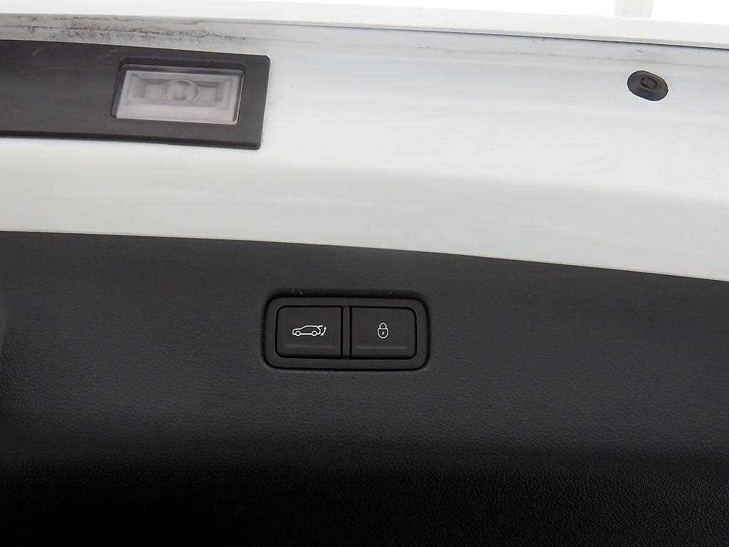 Genesis GV70 - Vista 6