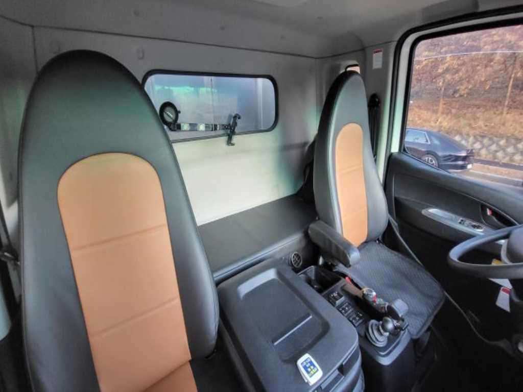 medium and large cargo Cargo 2023 Blanco - Importación desde Corea - HF Imports Iquique - Foto 14