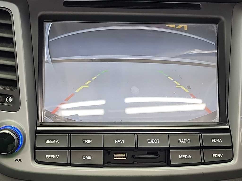 HYUNDAI Tucson 2017 Gris - Importación desde Corea - HF Imports Iquique - Foto 16