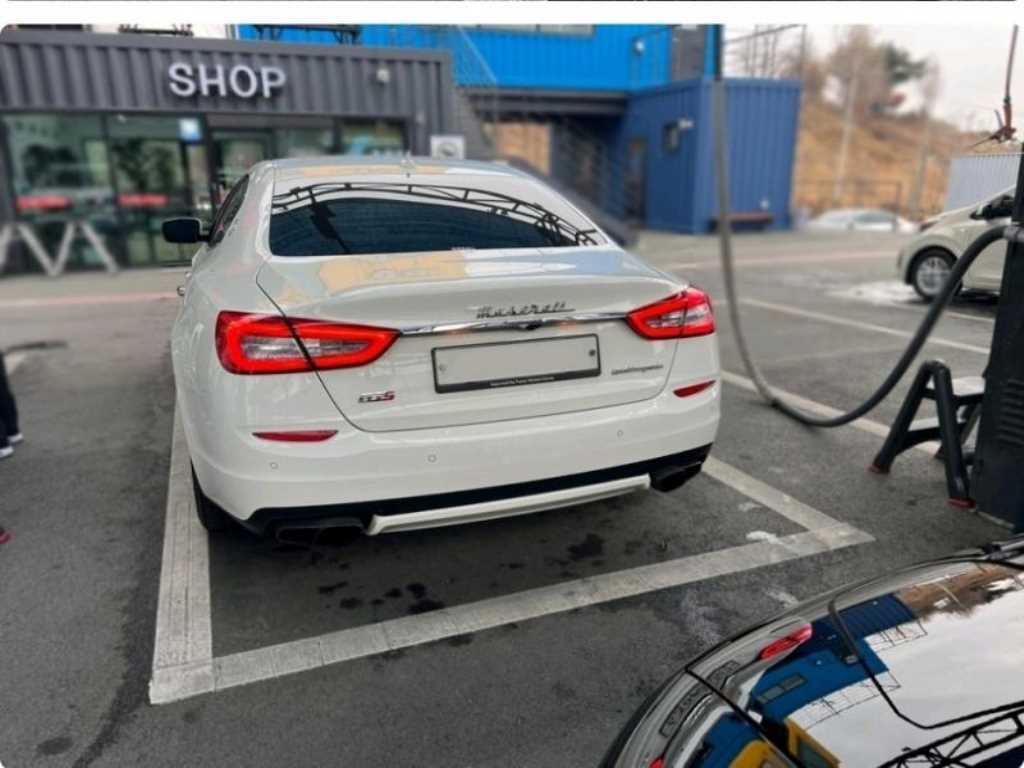 Maserati Quattroforte - Vista 3