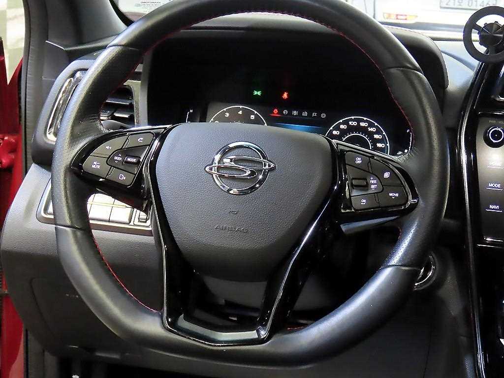 Ssangyong Tivoli - Vista 8