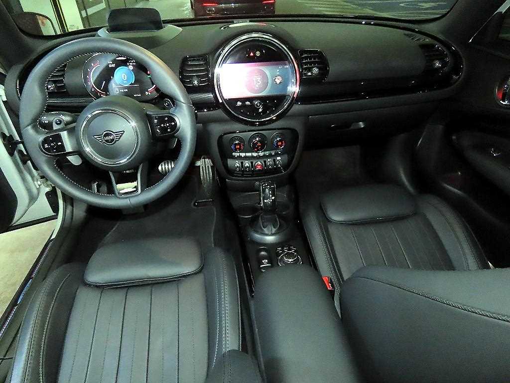 Mini Clubman - Vista 10