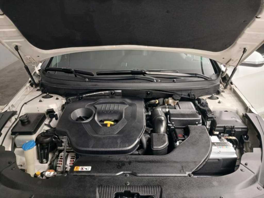 HYUNDAI Sonata 2015 Blanco - Importación desde Corea - HF Imports Iquique - Foto 19