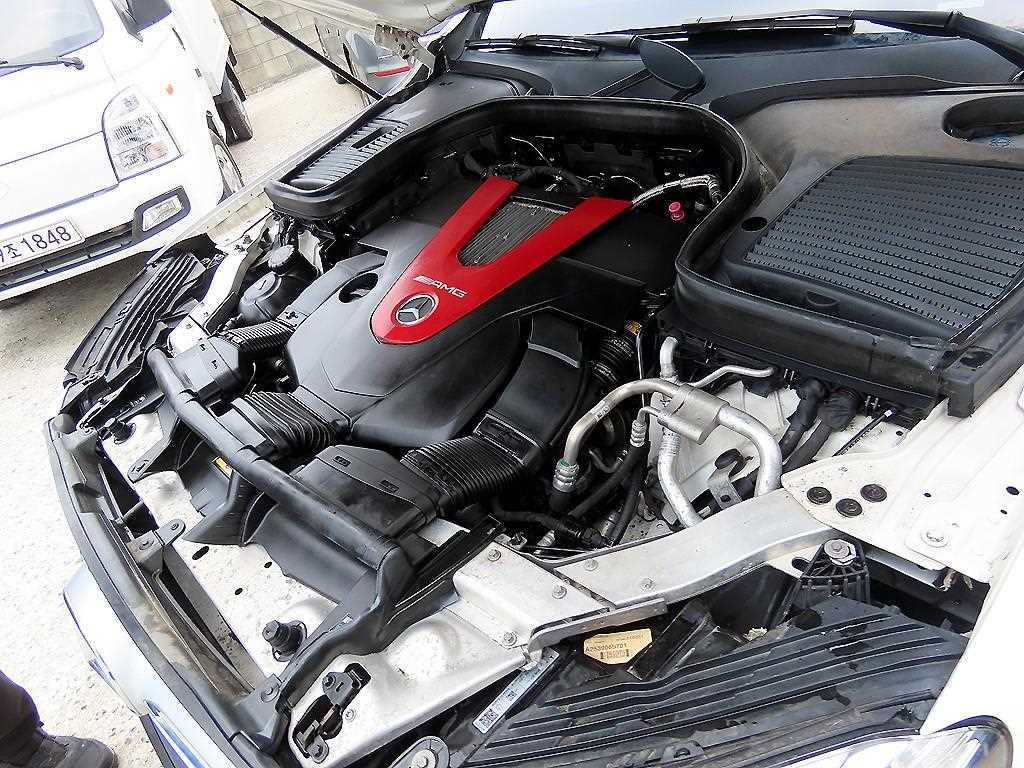 Mercedes Benz GLC Class 2018 Blanco - Importación desde Corea - HF Imports Iquique - Foto 19