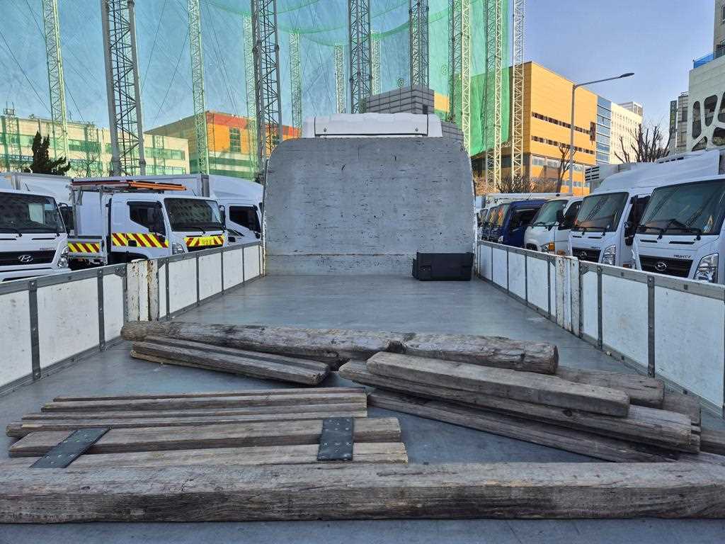 medium and large cargo Cargo - Vista 7