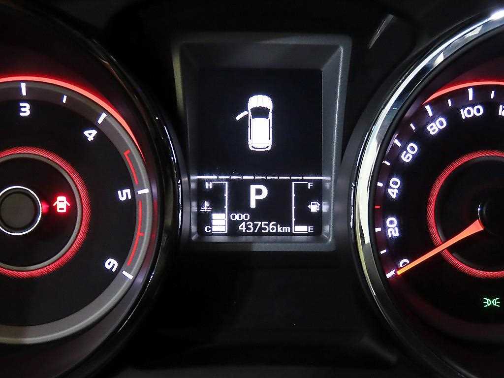 Ssangyong Tivoli - Vista 9