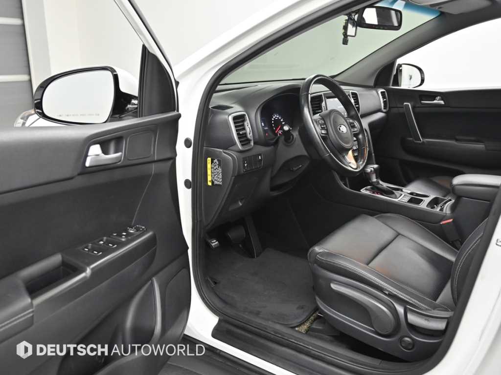 KIA Sportage - Vista 11