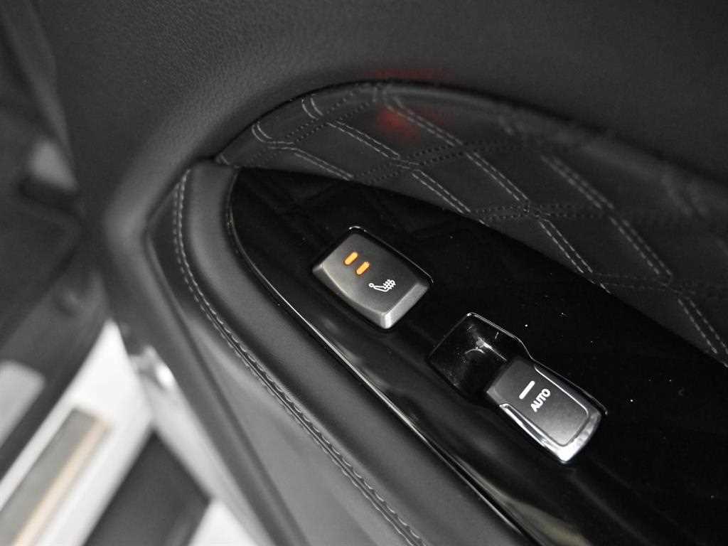 Ssangyong Rexton 2021 Blanco - Importación desde Corea - HF Imports Iquique - Foto 16