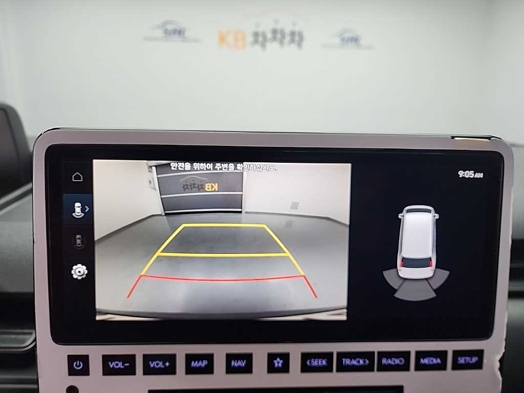 HYUNDAI Staria 2023 Gris - Importación desde Corea - HF Imports Iquique - Foto 13