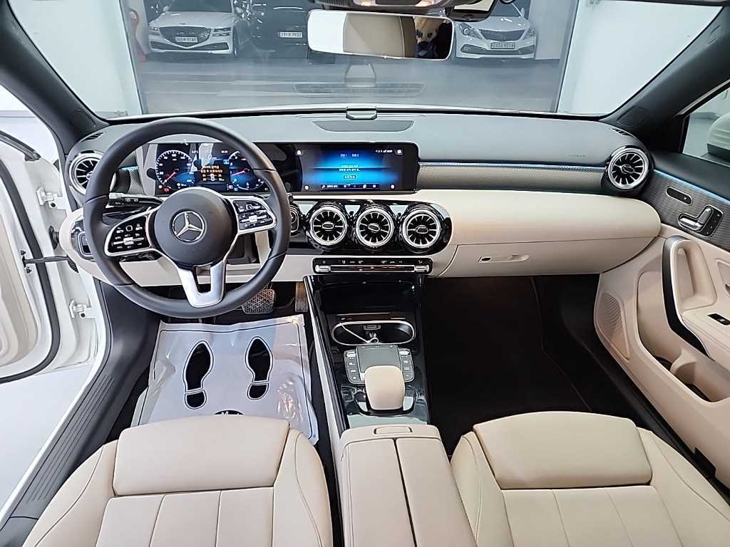 Mercedes Benz A Class 2022 - Importación desde Corea - HF Imports Iquique - Foto 1