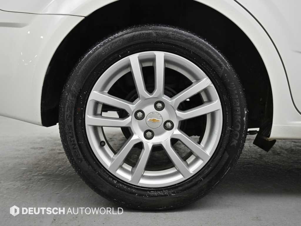 Chevrolet Abeo - Vista 5