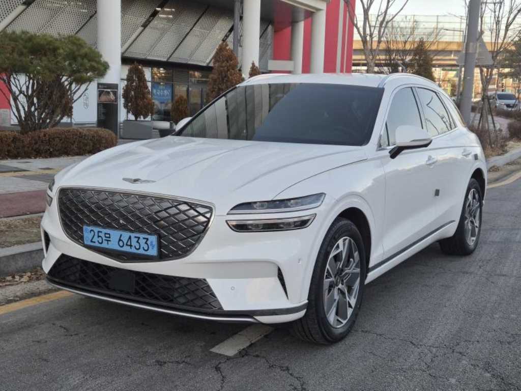 Genesis GV70 - Vista 2