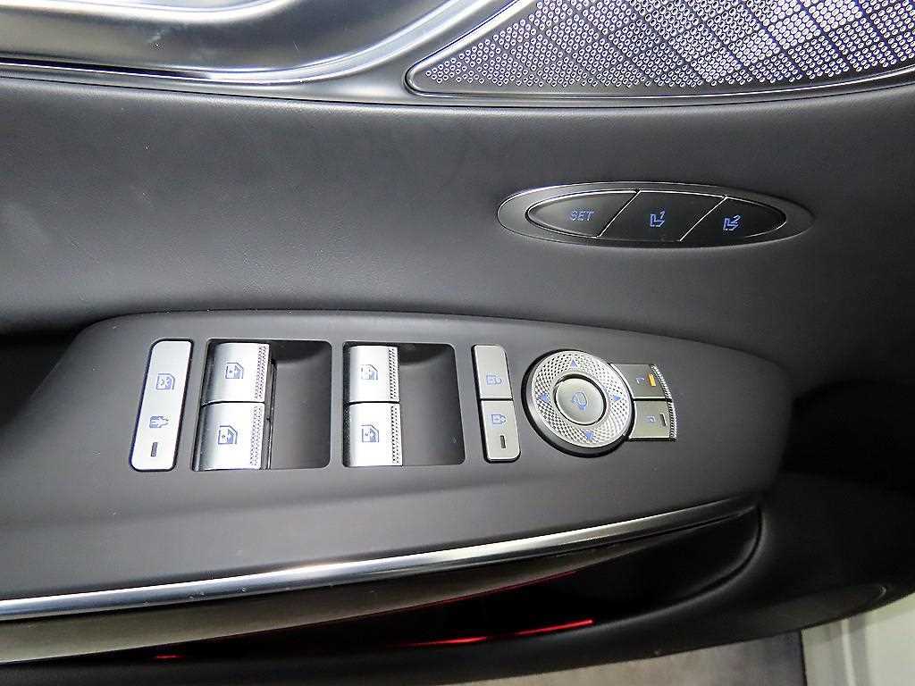 Genesis GV70 2024 Blanco - Importación desde Corea - HF Imports Iquique - Foto 13