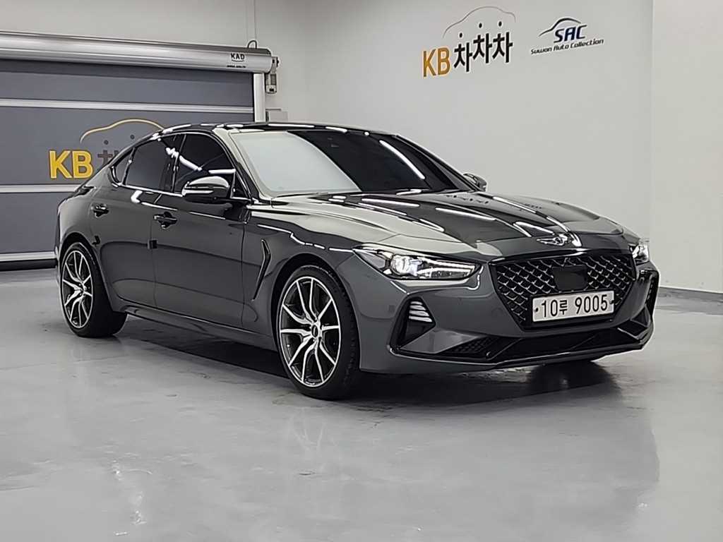 Genesis G70 - Vista 4