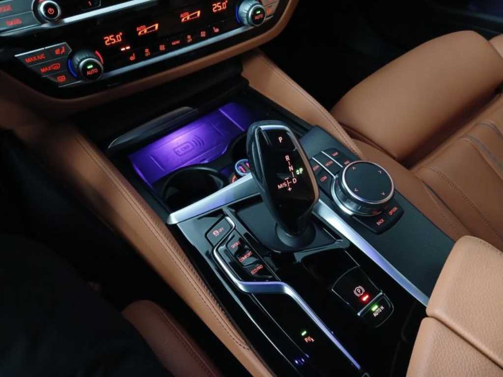 BMW 5 Series 2023 - Importación desde Corea - HF Imports Iquique - Foto 15