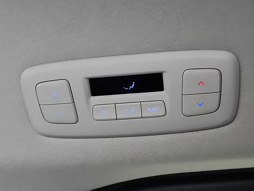 HYUNDAI Staria 2023 Blanco - Importación desde Corea - HF Imports Iquique - Foto 13