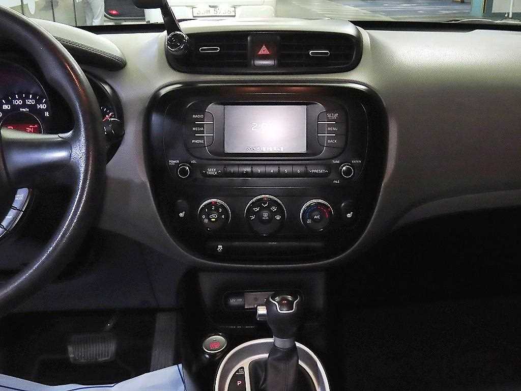 KIA Soul - Vista 11