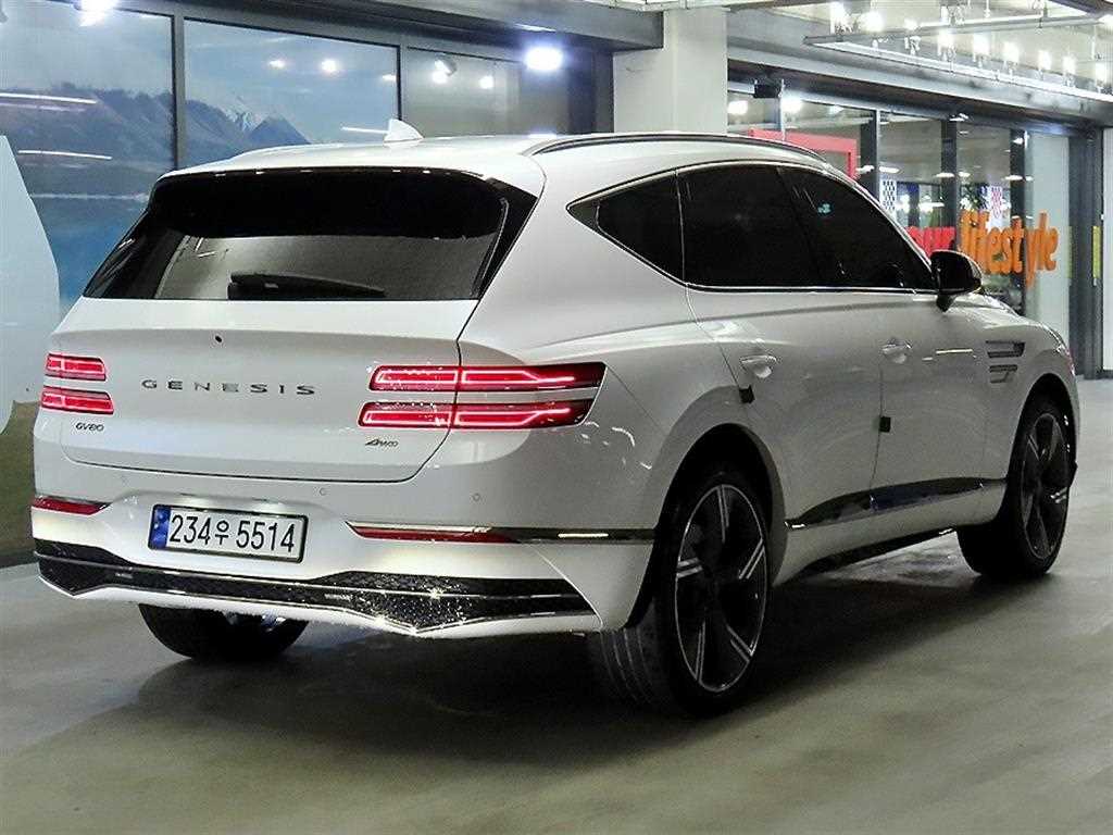 Genesis GV80 - Vista 4