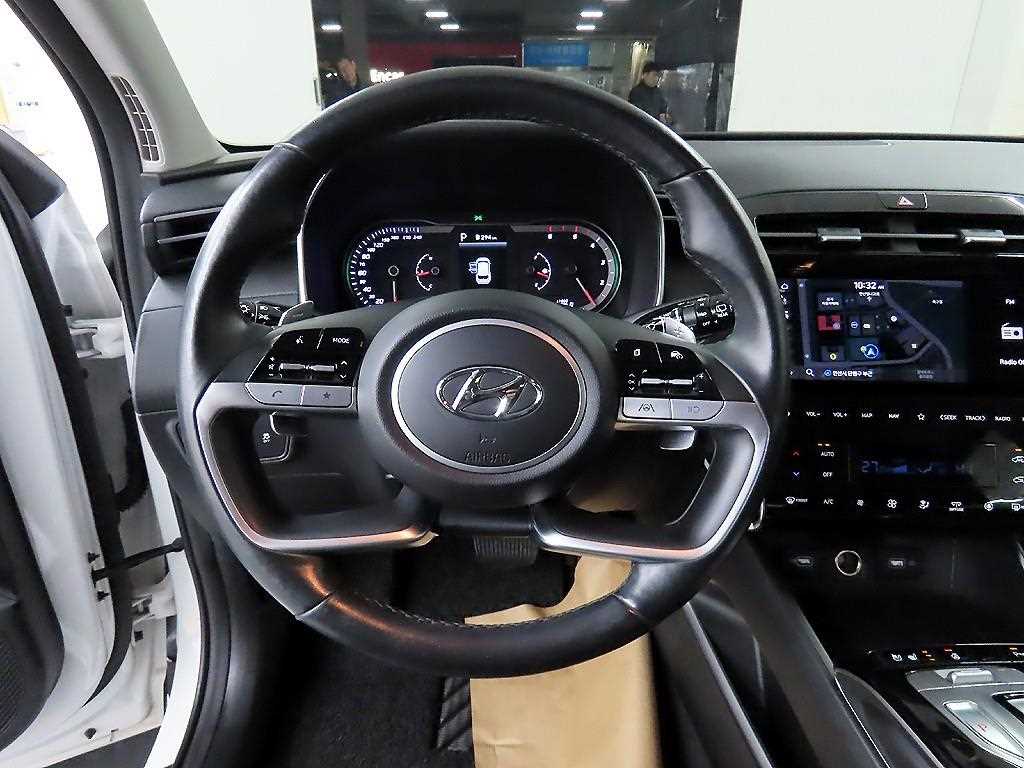 HYUNDAI Tucson - Vista 9