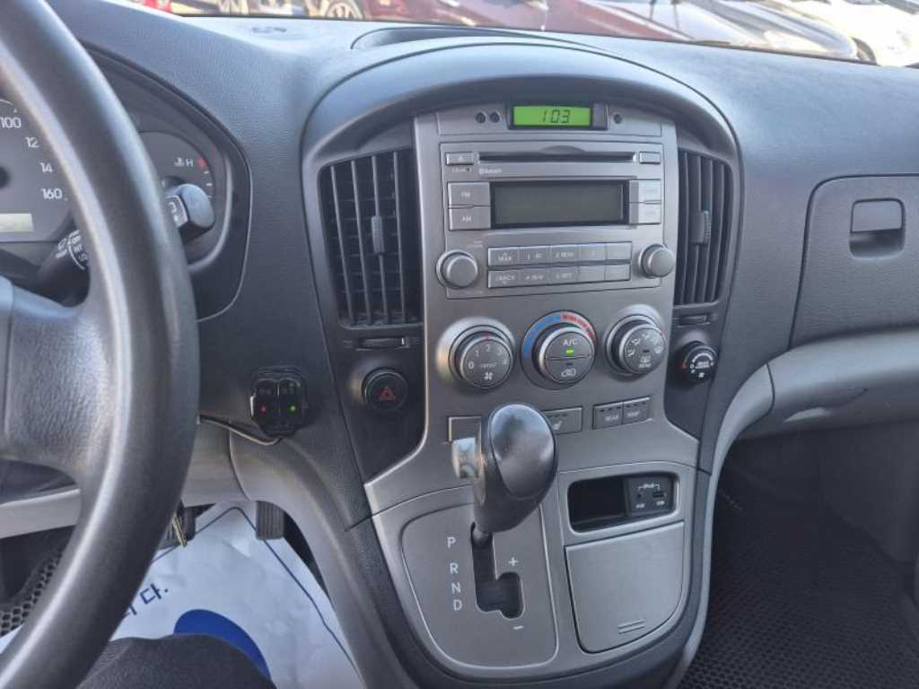 HYUNDAI Starex 2015 - Importación desde Corea - HF Imports Iquique - Foto 13