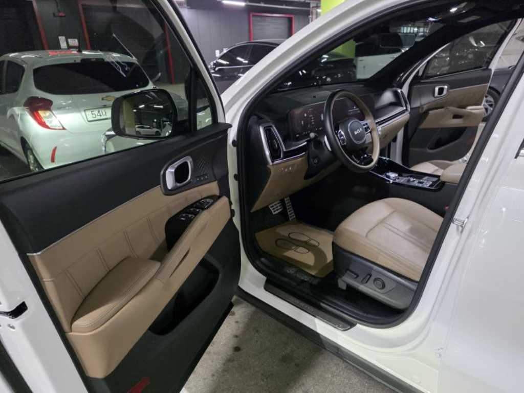 KIA Sorento - Vista 8