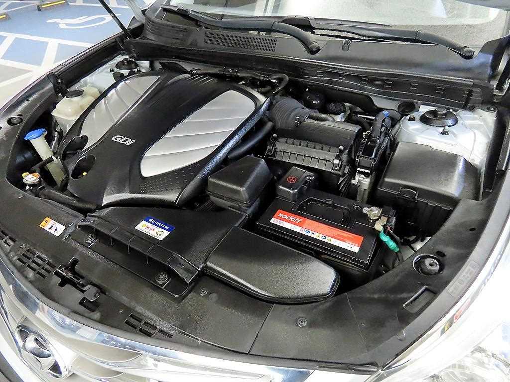 HYUNDAI Grandeur 2012 Plateado - Importación desde Corea - HF Imports Iquique - Foto 19