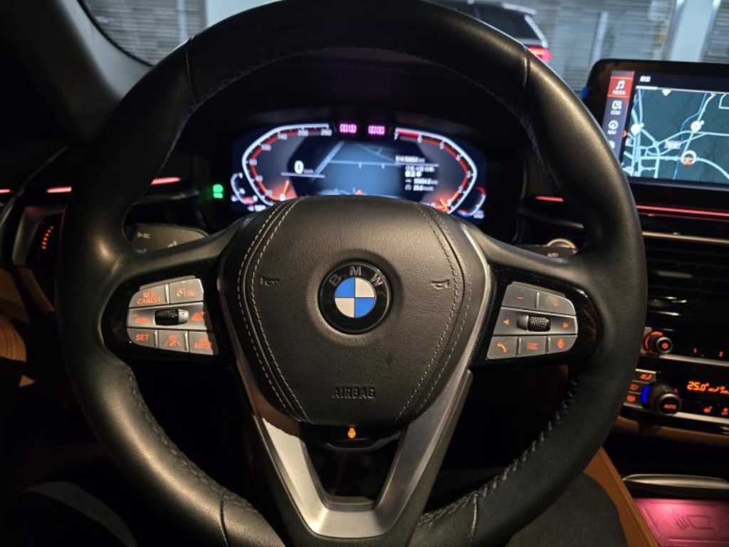 BMW 5 Series - Vista 10