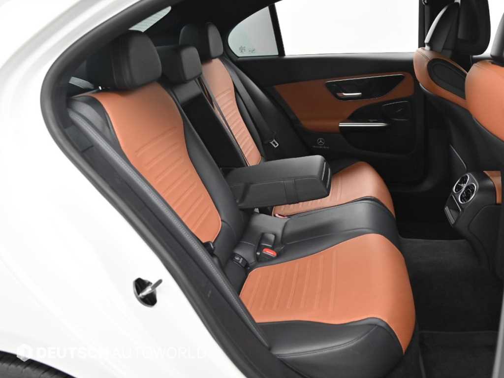 Mercedes Benz C Class - Vista 12