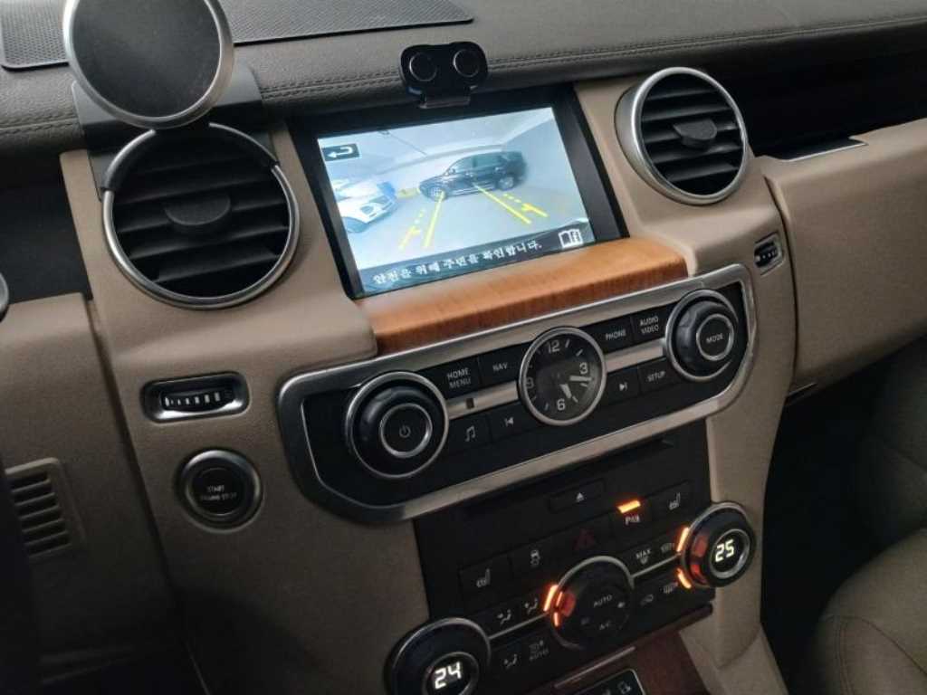 Land Rover Discovery 2015 Blanco - Importación desde Corea - HF Imports Iquique - Foto 14