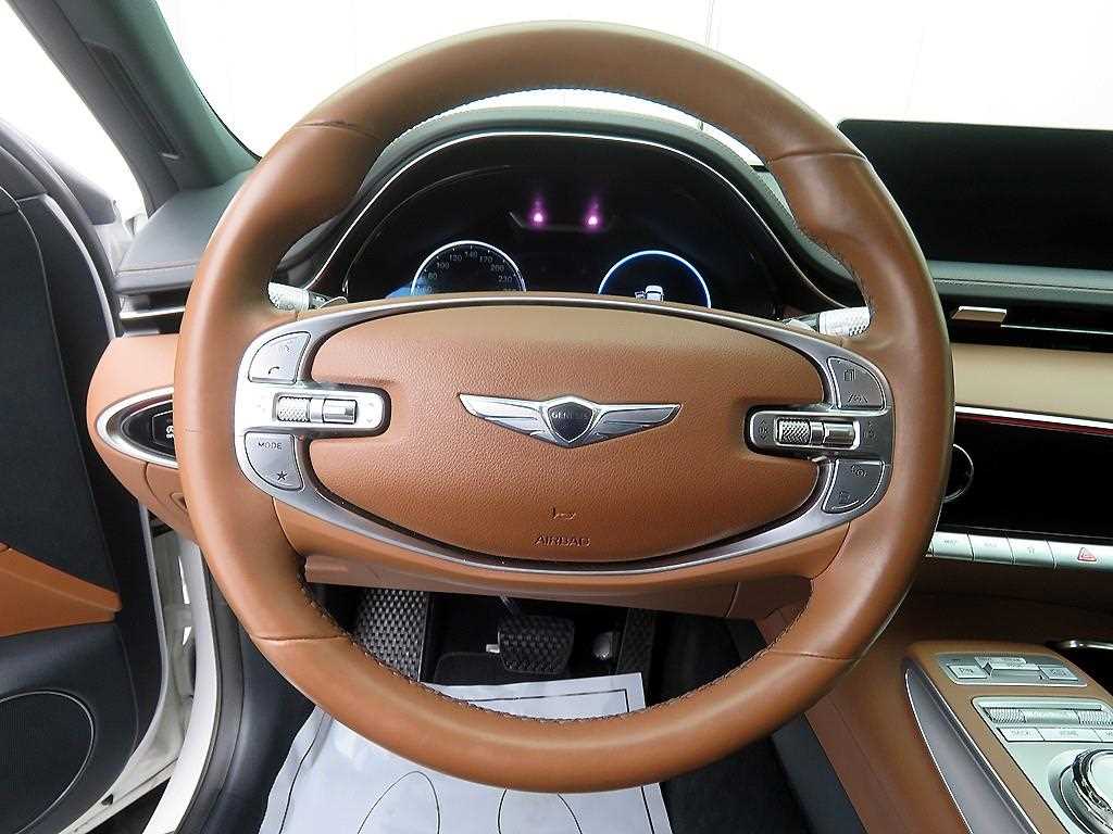 Genesis GV70 - Vista 10