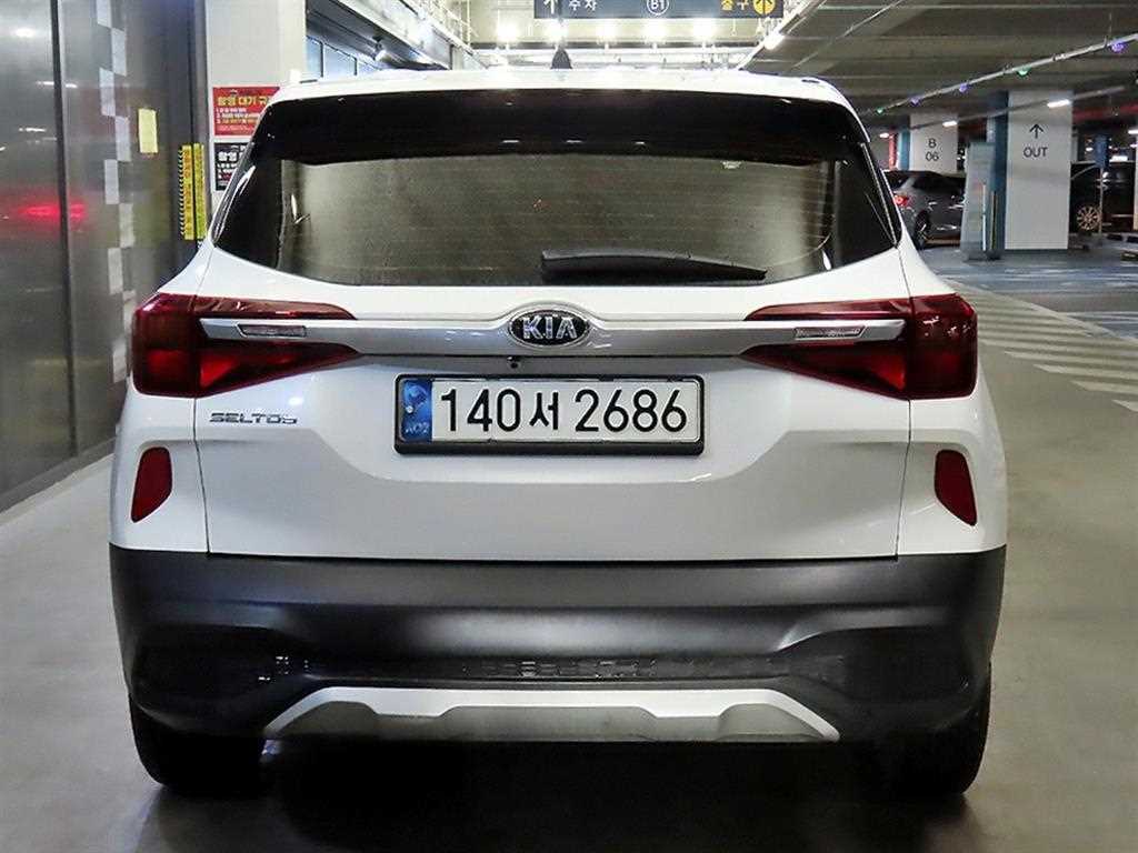 KIA Seltos - Vista 5