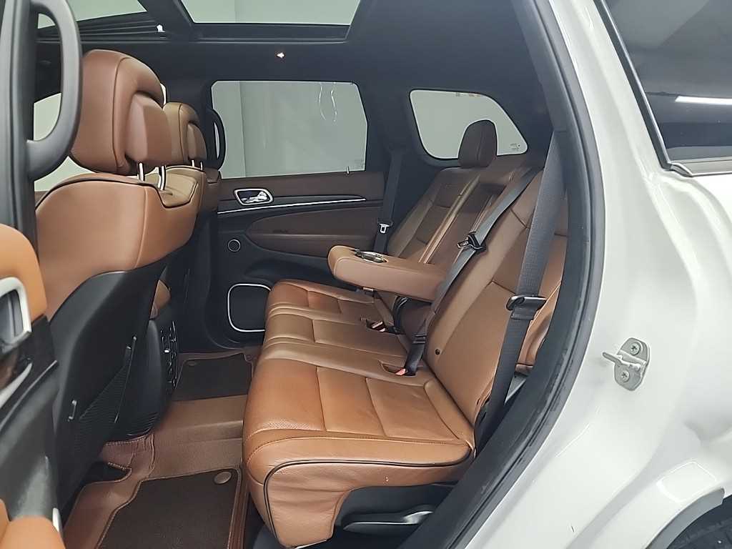 Jeep Cherokee - Vista 12