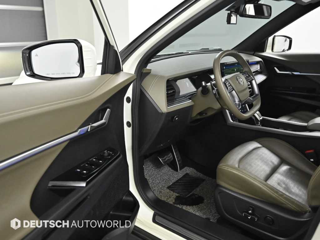 Ssangyong Torres - Vista 11