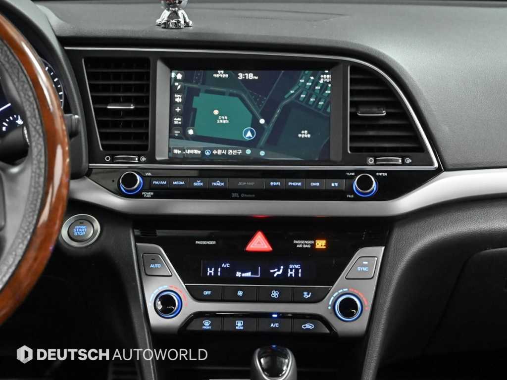 HYUNDAI Avante 2016 Gris - Importación desde Corea - HF Imports Iquique - Foto 14