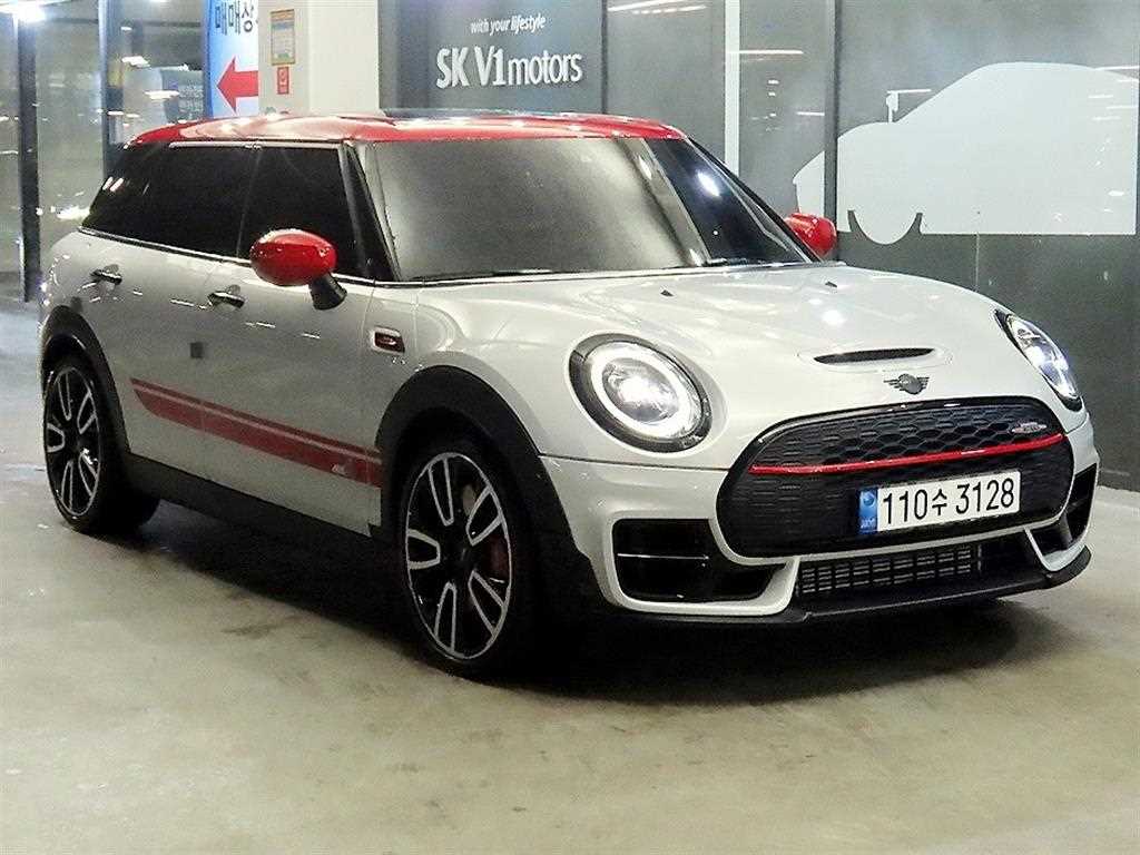 Mini Clubman 2022 Plateado - Importación desde Corea - HF Imports Iquique - Foto 1
