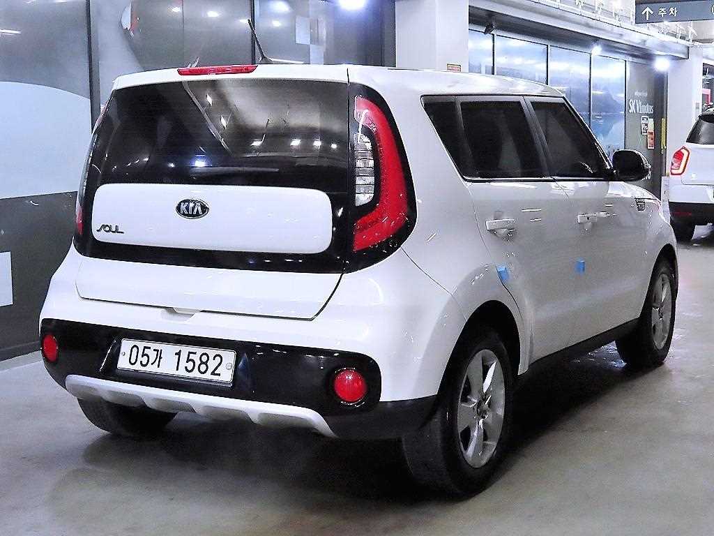 KIA Soul - Vista 4