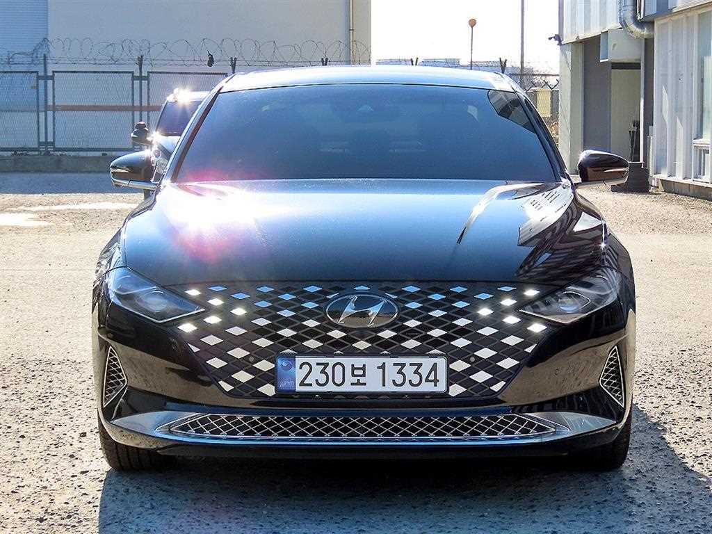 HYUNDAI Grandeur 2023 Negro - Importación desde Corea - HF Imports Iquique - Foto 1