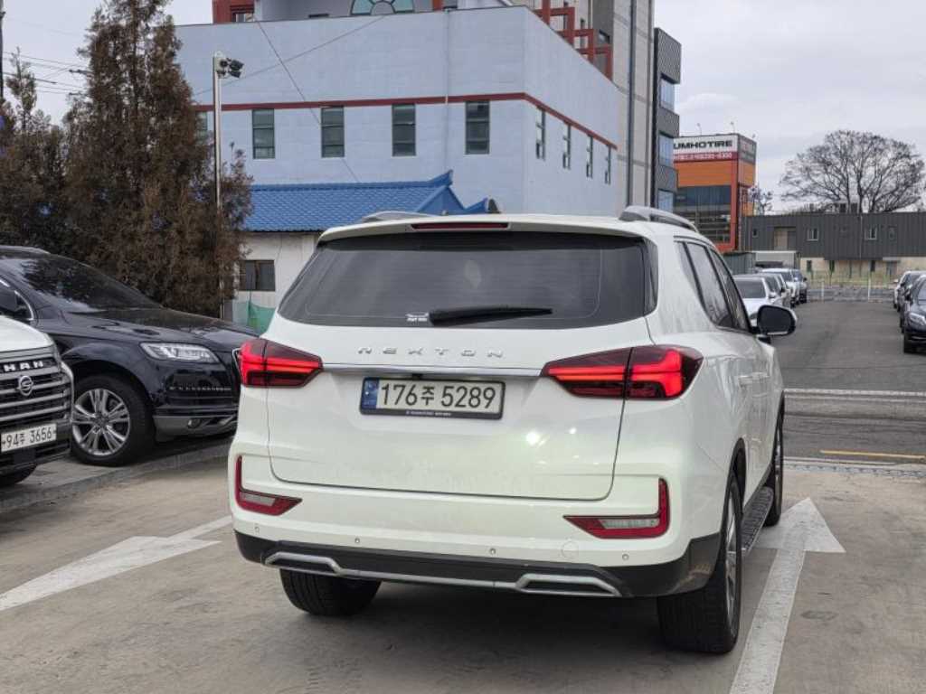 Ssangyong Rexton - Vista 2