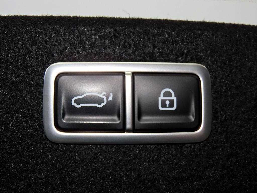 Genesis G80 2025 Blanco - Importación desde Corea - HF Imports Iquique - Foto 16