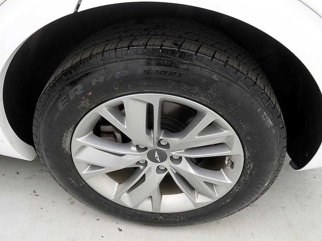 Genesis GV70 2023 Blanco - Importación desde Corea - HF Imports Iquique - Foto 20