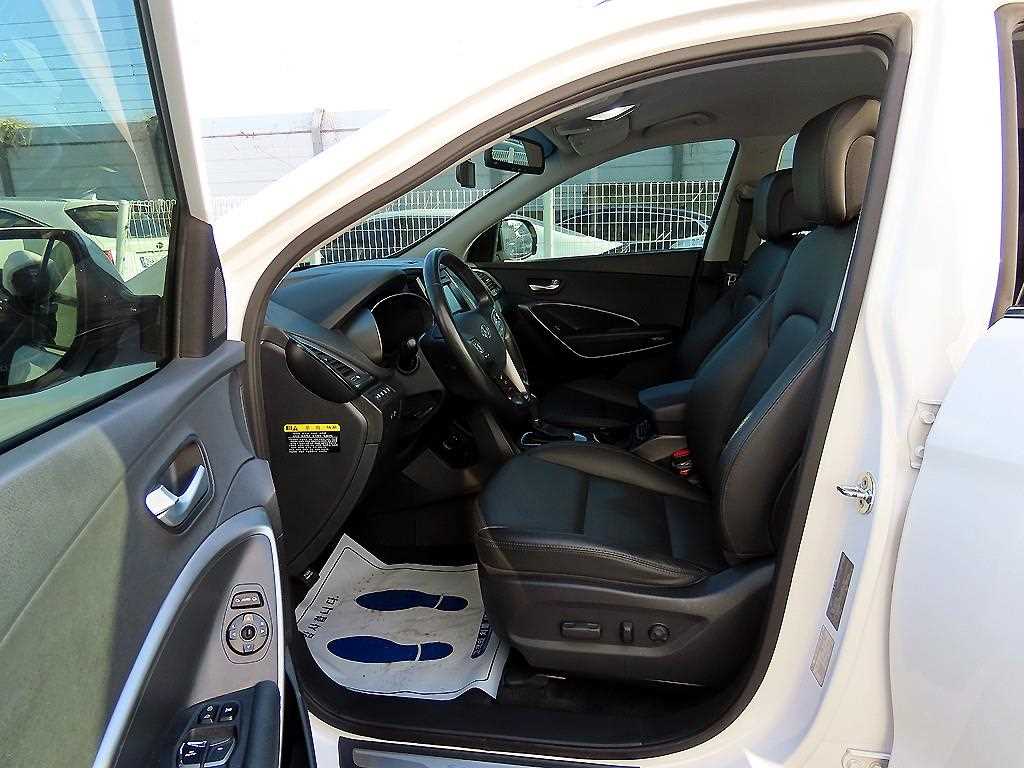 HYUNDAI Santa Fe - Vista 5