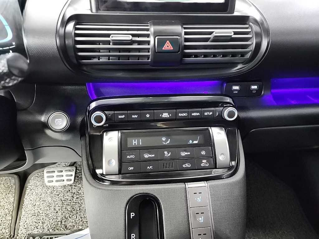 HYUNDAI Casper - Vista 10